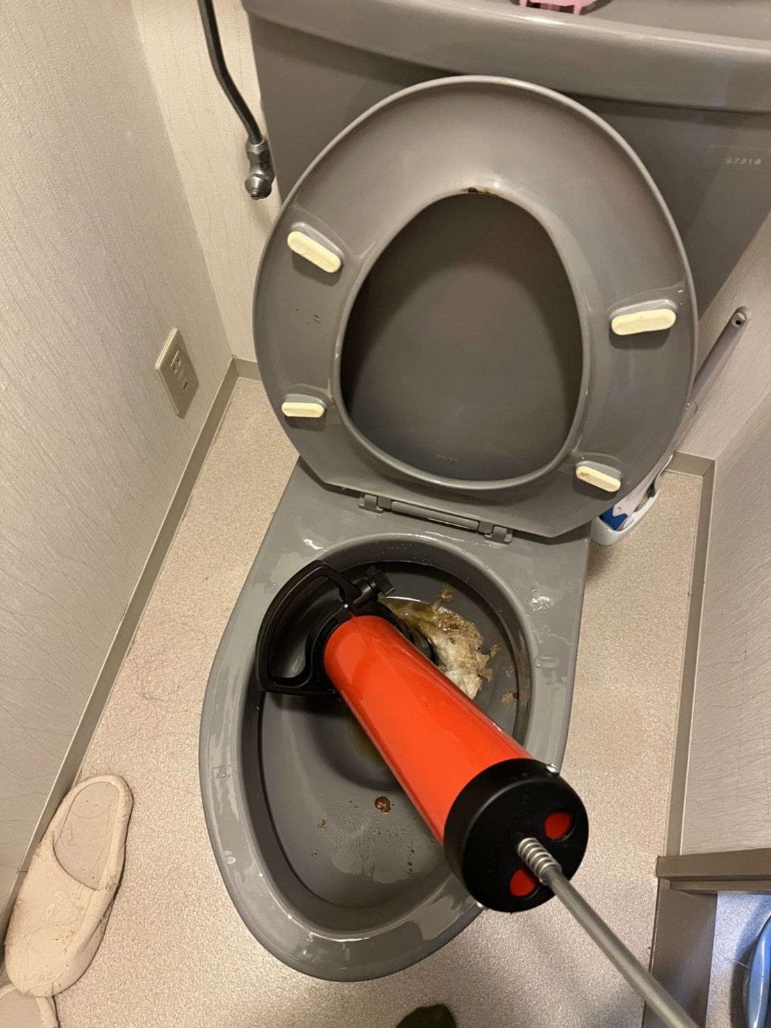 トイレつまりローポンプ作業事例-奈良市西登美ヶ丘