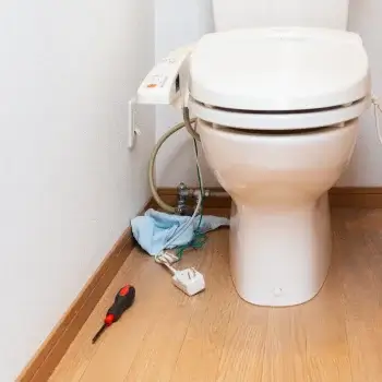 実は危険なウォシュレット水漏れ！原因特定から応急処置・修理方法まで完全ガイド